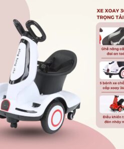 Xe xoay 360 độ có điều khiển và sạc cho bé XD03